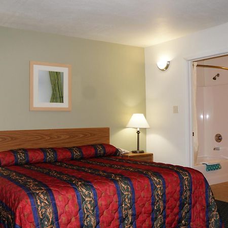 Lake Marina Inn Clearlake Oaks Δωμάτιο φωτογραφία